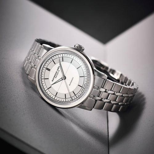Silver automatic mechanical watch from CONTÉVANOU