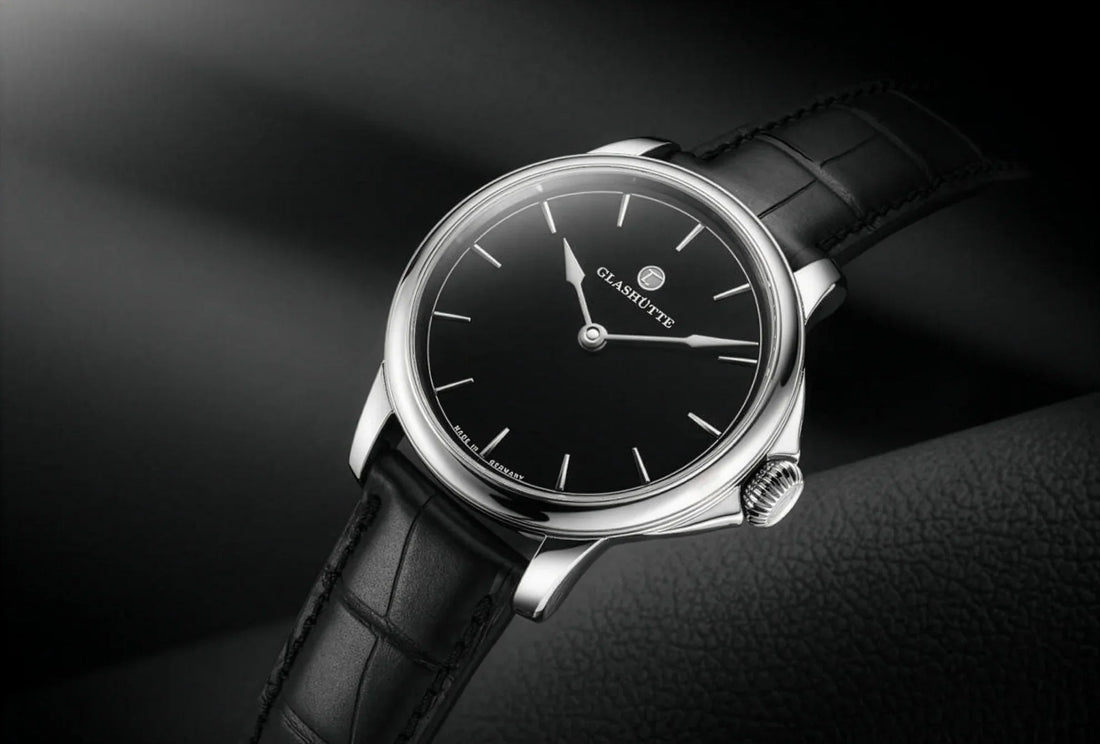 Black mechanical leather watch from CONTÉVANOU