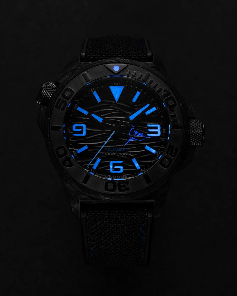 COL-AQD-MAT UNDONE 腕時計