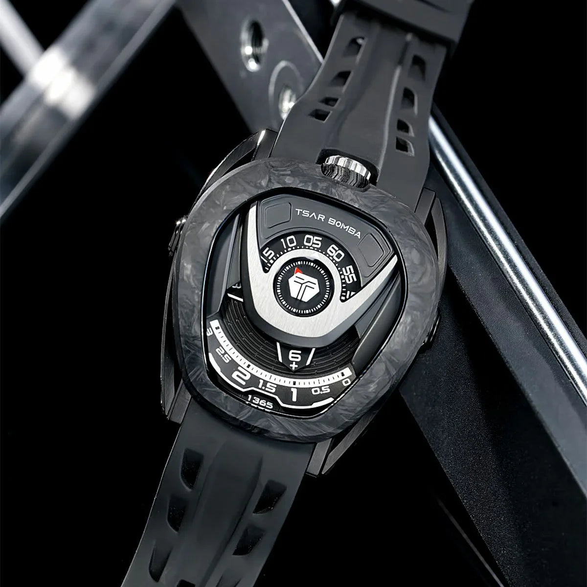 TB8213A-06(RBK)SET TSAR BOMBA 腕時計